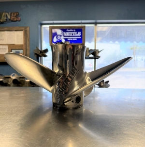 New Out of box Mercury Enertia Propeller 16 x 11 Pitch RIGHT-HAND 48-8M0151225